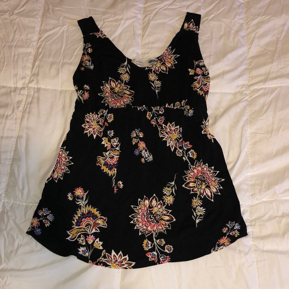 Old Navy Maternity tank